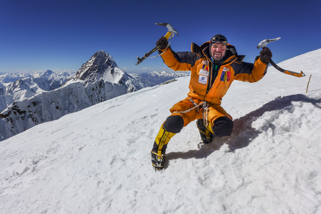 Alex Gavan a atins varful Broad Peak pe 23 iulie 2014, la ora 15.30